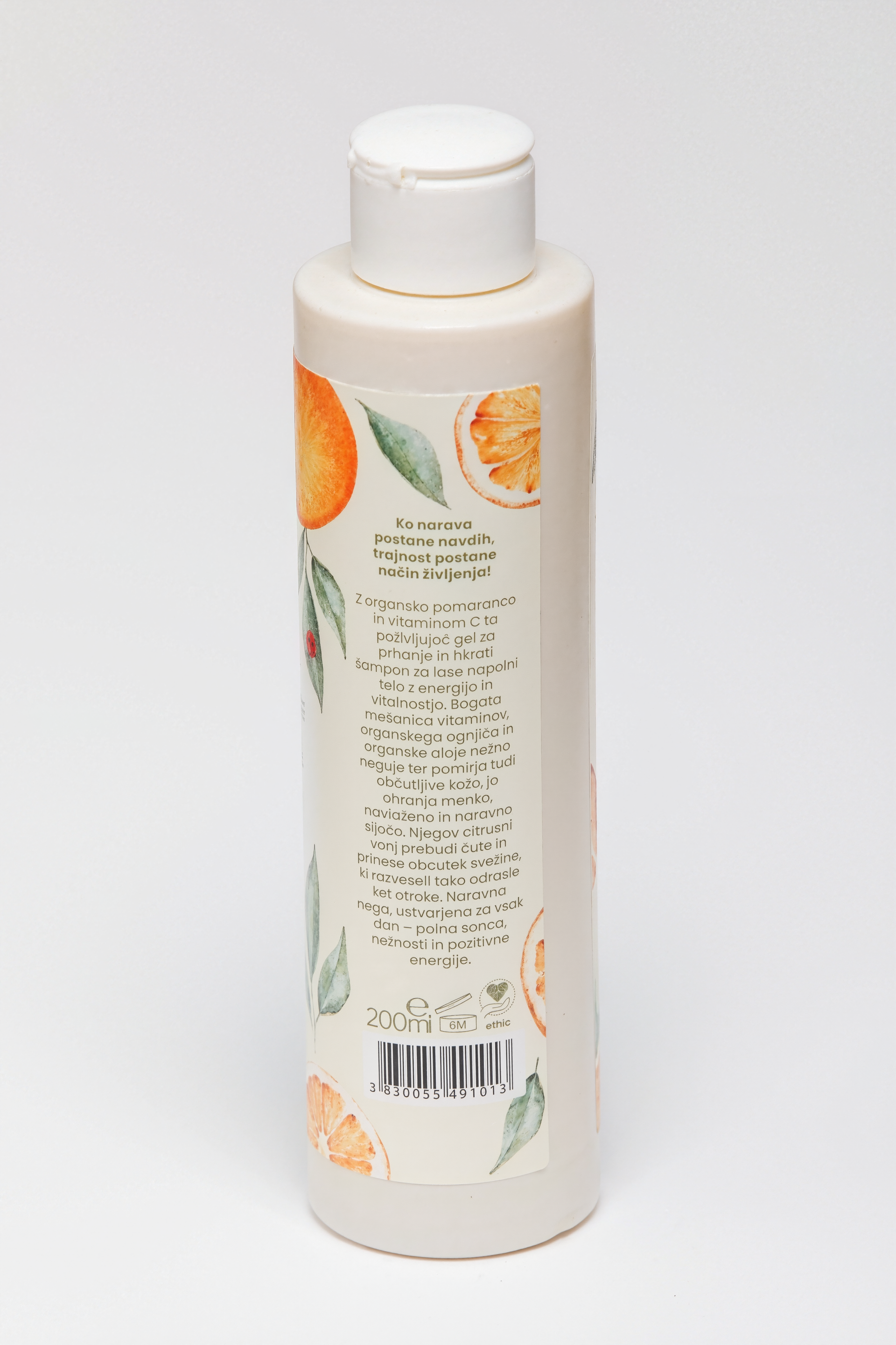 GEL ZA PRHANJE IN ŠAMPON ZA LASE POMARANČA & VITAMIN C za vso družino C 200 ml